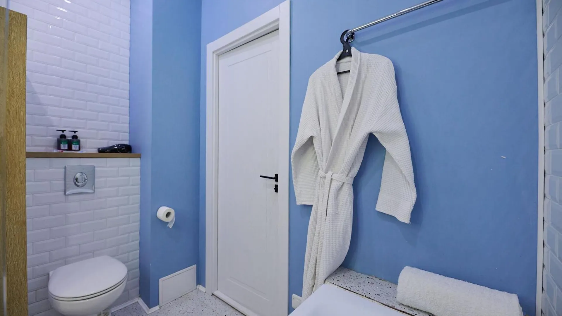 Apartment Роскошные Двухкомнатные Апартаменты Almaty Kazakhstan